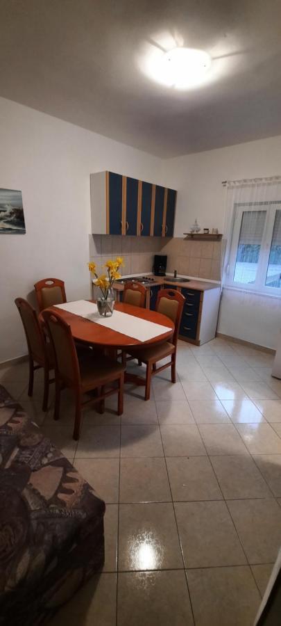 Apartmani Nikica دراغ المظهر الخارجي الصورة